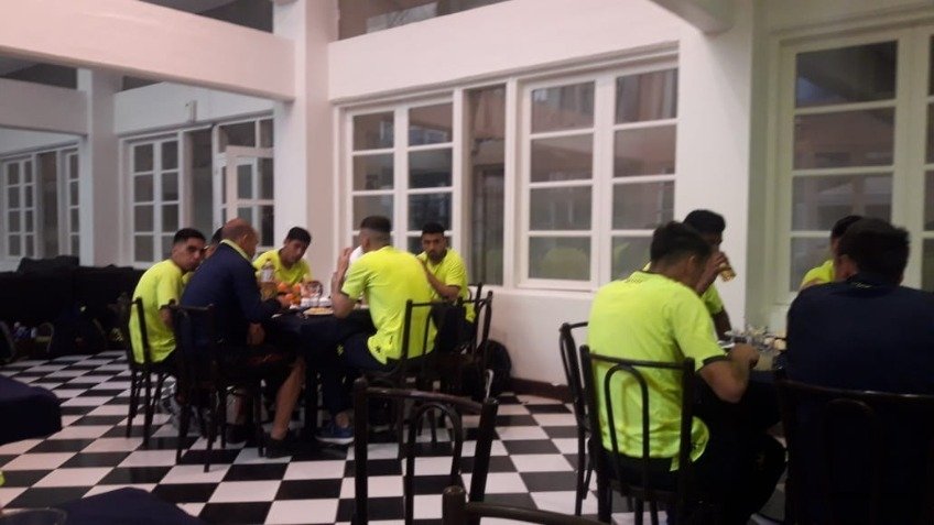 Santamarina llegó a Mendoza para enfrentar a Gimnasia